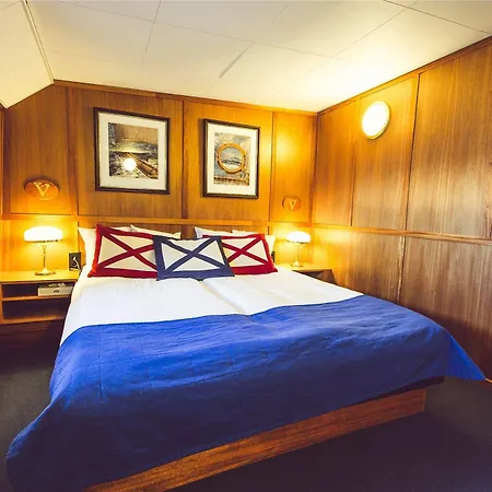 Bådhotel Barken Viking Göteborg