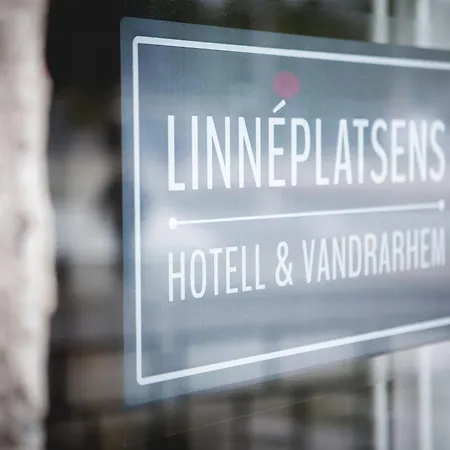 Linnéplatsens Hotell&vandrarhem Auberge de jeunesse *