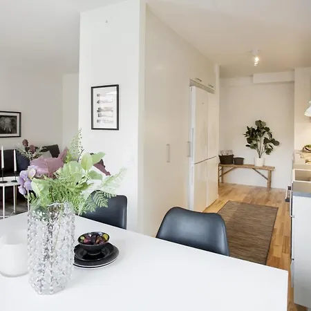 2bedroom Centrally Located In *
