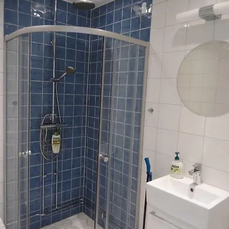 Kungssten Bed & Breakfast 3*