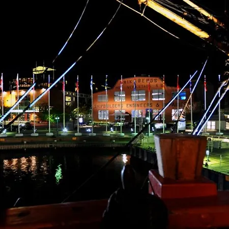 Otel Quality 11 & Eriksbergshallen