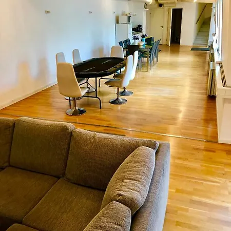 Appartamento Very Central 165 Square Meters Avenue Goteborg