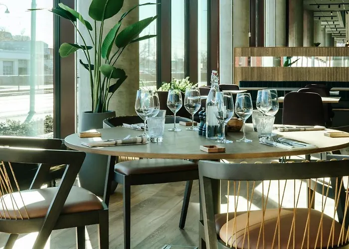 Otel Quality The Weaver 4*