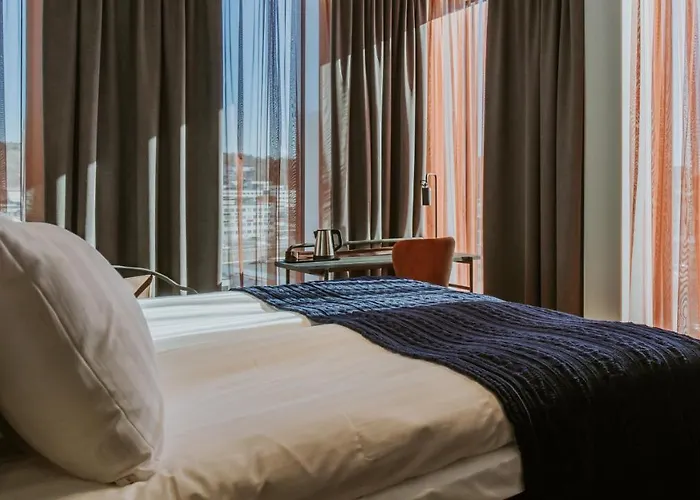 Otel Quality The Weaver 4*