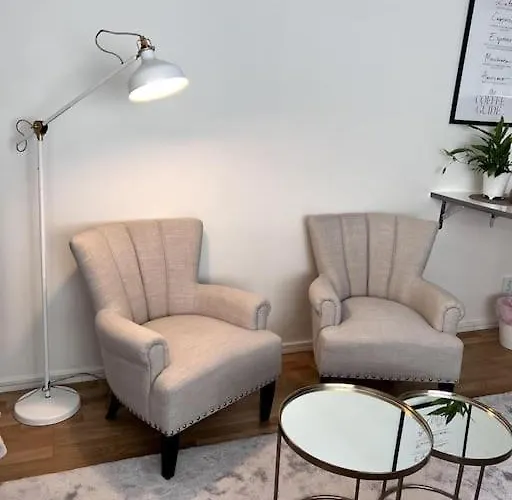 Exclusive Near The Ocean In Hovas Gothenburg