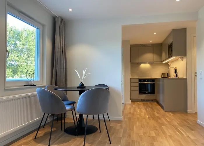 Luxurious With Free Parking Apartment Gothenburg