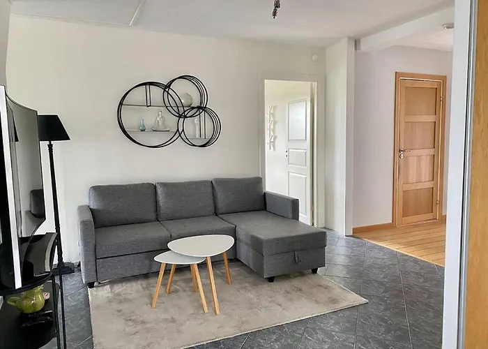 Villalaegenhet I Askim Med Havsutsikt *