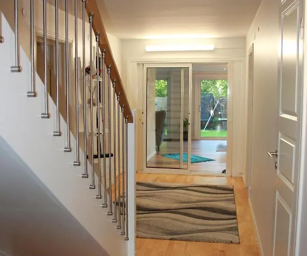 Вилла Between The Trees *