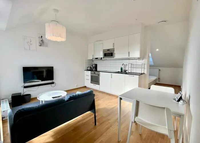 Cozy Private Terrace Flat In شقة غوتنبرغ