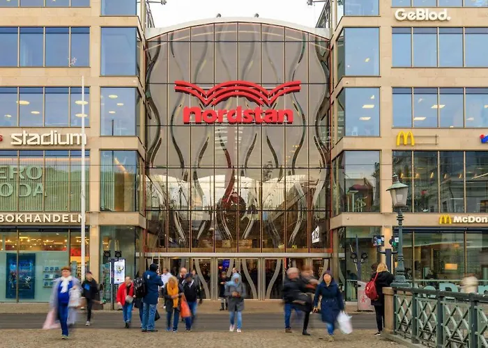 Bateau-hôtel Downtown Sailboat - Vega 2 *