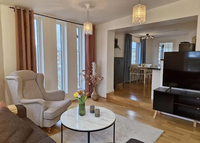 Aekta Studio 2 公寓 *