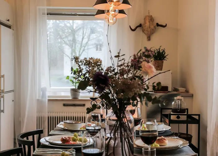 Lejlighed Haha Nordic Partille Large 3br For 7 Guests With 2 Kitchens, Garden & Parking *