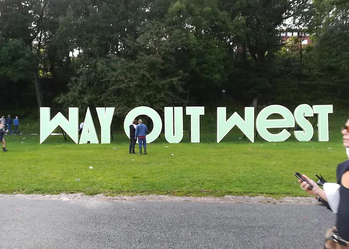 Rum i privatbostad Cozy Accommodation, Single Or Bed In Dormroom *