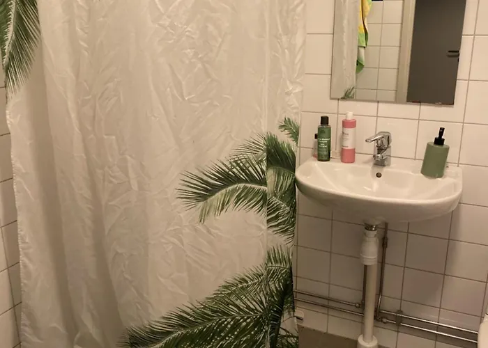 Rum i privatbostad Cozy Accommodation, Single Or Bed In Dormroom Göteborg