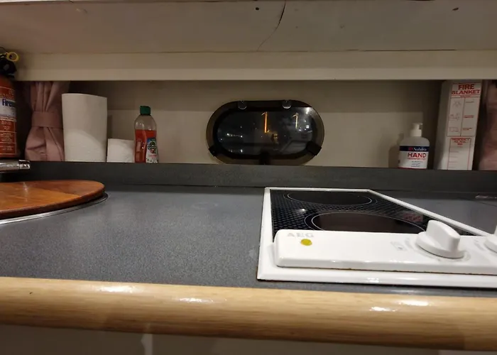 Prinsessan I Lilla Bommen 보트호텔 예테보리