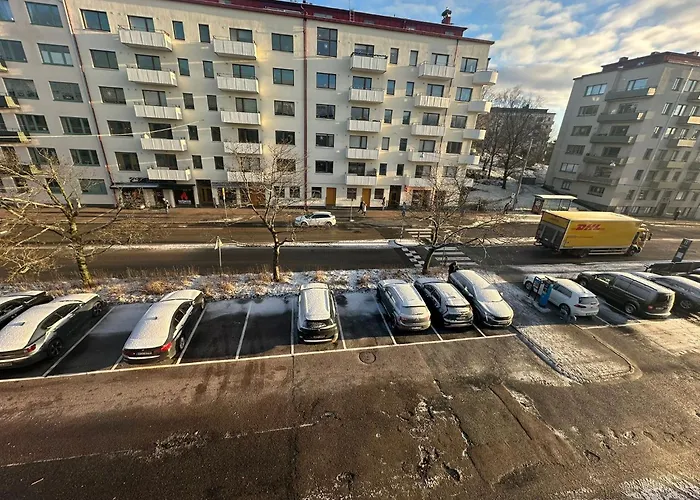 Modern With Balconies And Full Kitchen For Up To 5 Guests Gothenburg