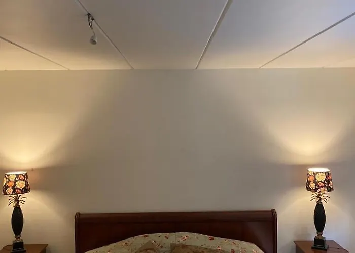 Mysig Laegenhet Med Villakaensla * Gothenburg