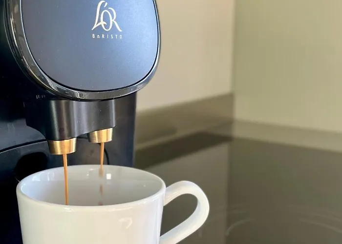 Ξενοδοχείο Waterfront 4*