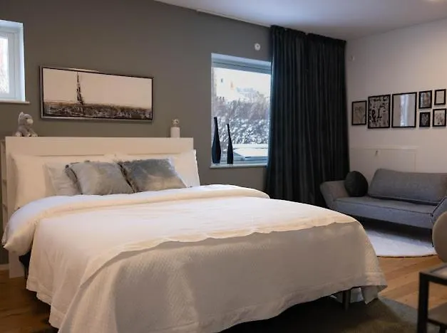 With Garden Close To * Gotenburg