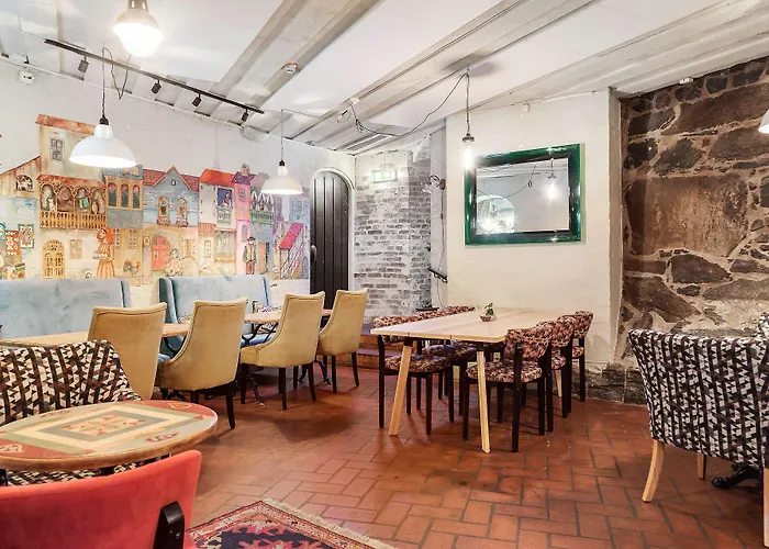 Western Tidbloms Szálloda