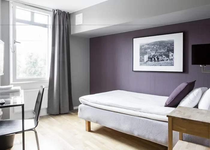 Linnéplatsens Hotell&vandrarhem *