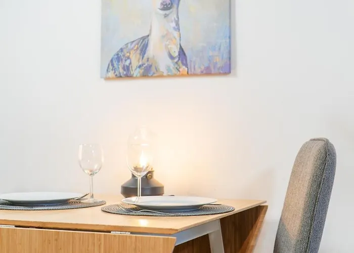 Calm Linne With Feel, Steps From Haga