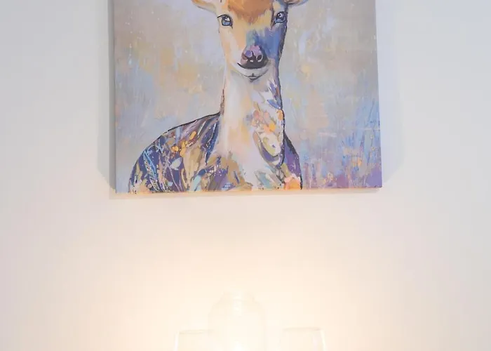 Calm Linne With Feel, Steps From Haga Apartment