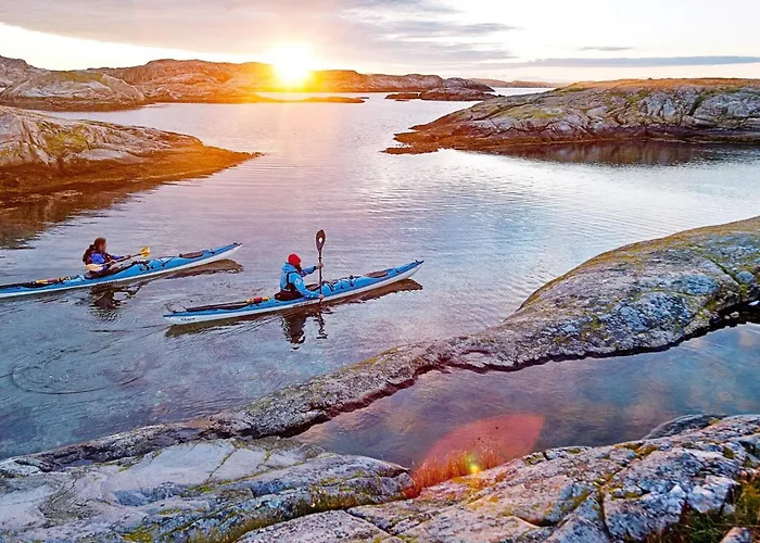 Seaside House In Sandvik With Pool *