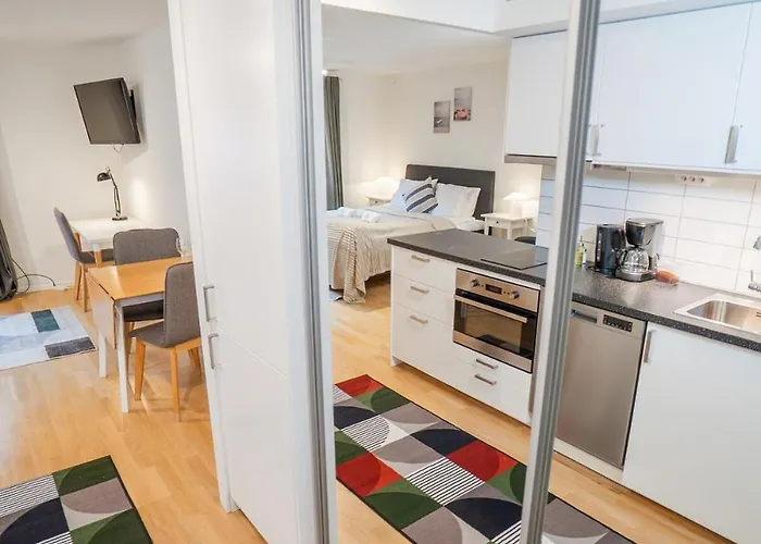 Daire Warm Modern In The Heart Of Linne & Haga *