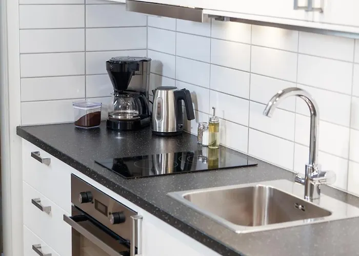 Modern In The Heart Of Linné, Walk To Haga