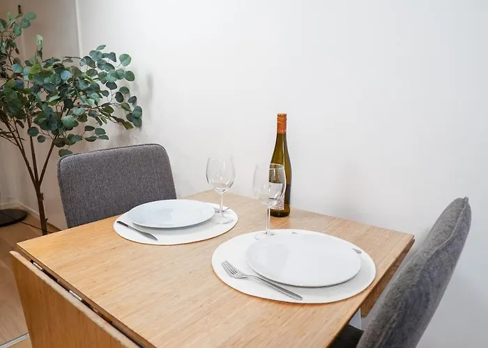 Modern In The Heart Of Linné, Walk To Haga * Goteborg