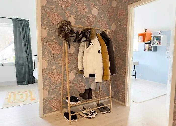 Beautiful House Close To Center 빌라 예테보리