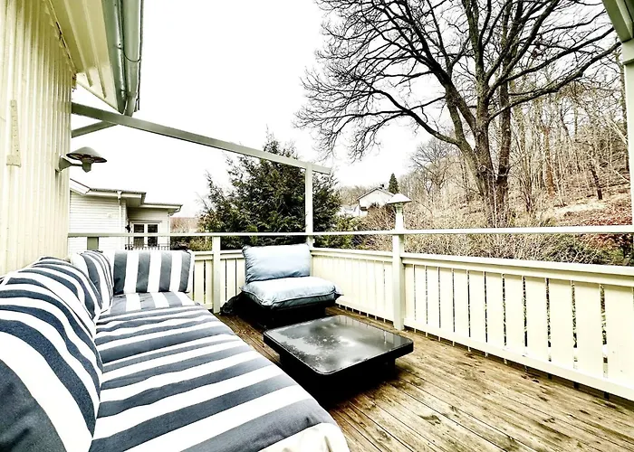 Family & Worker In * Göteborg