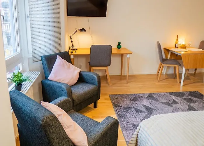 Fully Equipped In Prime Linne And Haga Apartmán