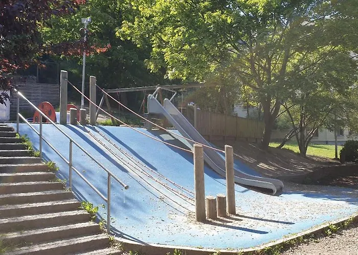 Calm Linne With Feel, Steps From Haga *