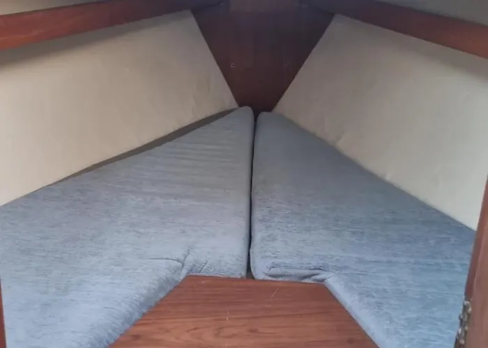 보트호텔 Cozy Sailboat In 예테보리