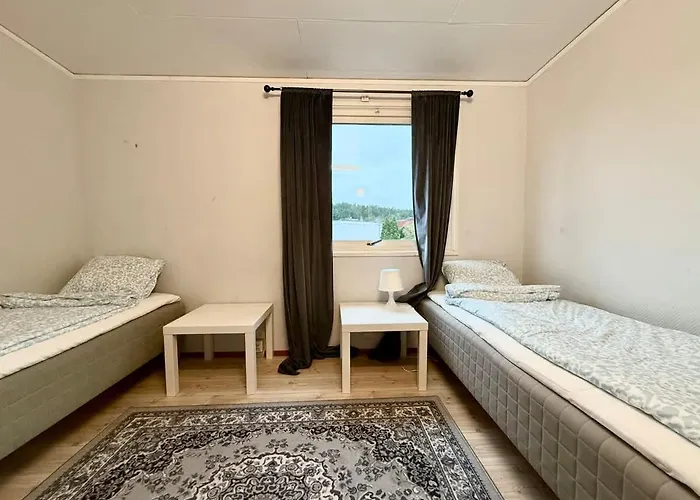 Workers - 5br - 2 Bath - Near *