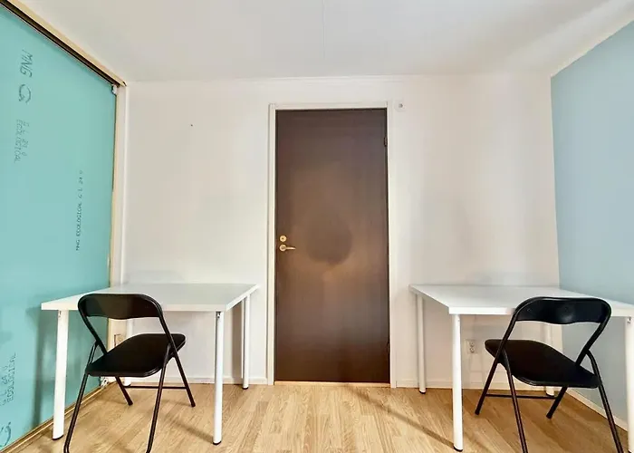 Workers Premium - 5 Bedroom - 10 Beds - Parking Ferienhaus *