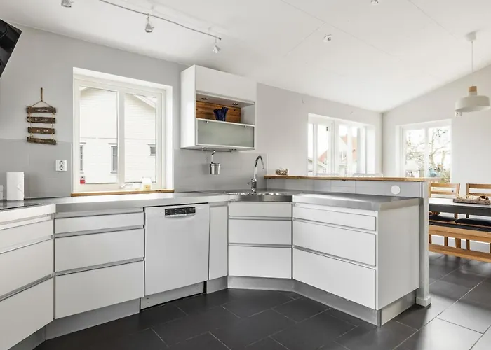 Modern House Near Hastevik And Lovely Nature *