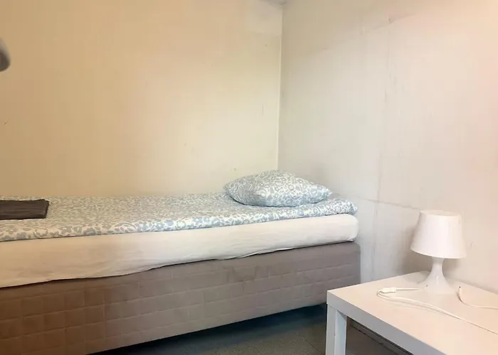 Workers - 5br - 2 Bath - Near Semesterbostad *