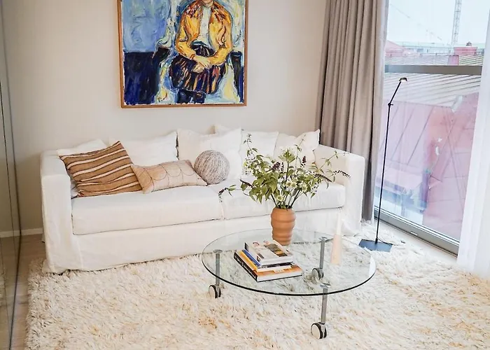 Thoughtfully Fine Designed 1br In Prime Location Gothenburg