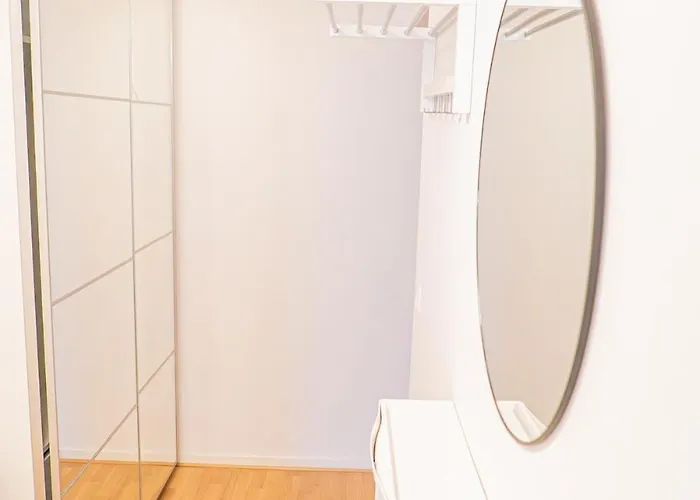 Apartamento Convenient Duplex In With Privacy & Comfort Gotemburgo