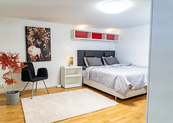 Convenient Duplex In With Privacy & Comfort Apartamento *