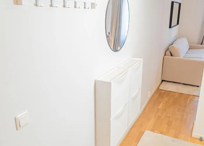 Convenient Duplex In With Privacy & Comfort