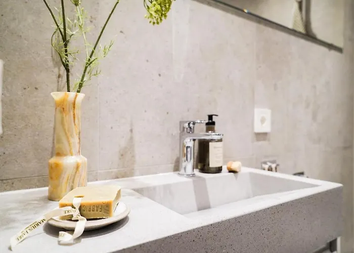 Thoughtfully Fine Designed 1br In Prime Location