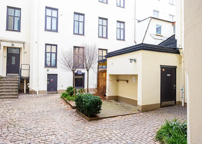 Apartment Big Bright Loft On Andra Langgatan Gothenburg