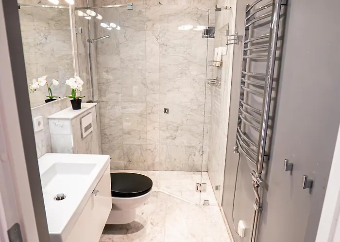 Daire Grand 3br At Vasaplatsen *