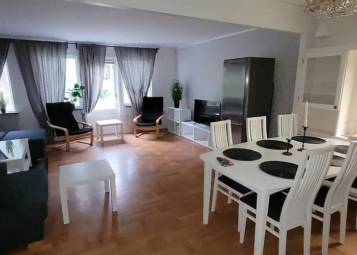 Spacious 4br • Great For Families & Workers