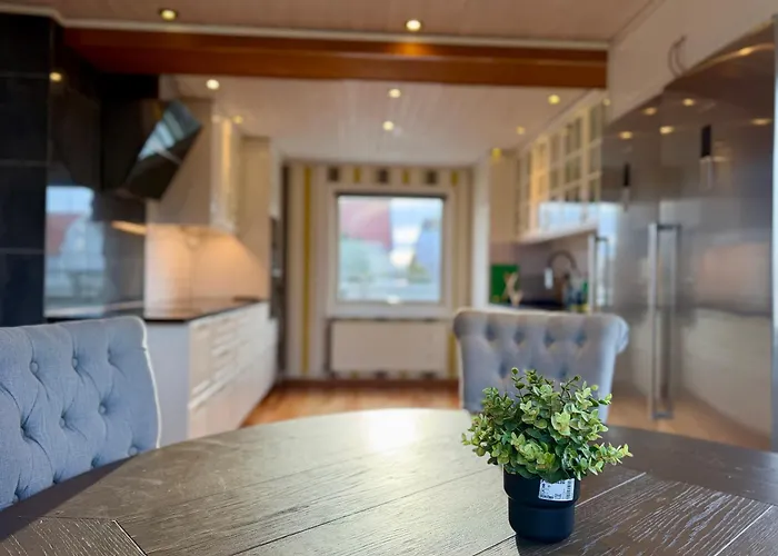 Workers - 4br - 8 Beds - 2 Kitchens - Volvo * Goteborg