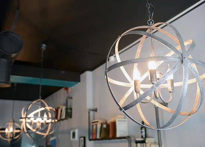 Hostel Spoton & Sportsbar